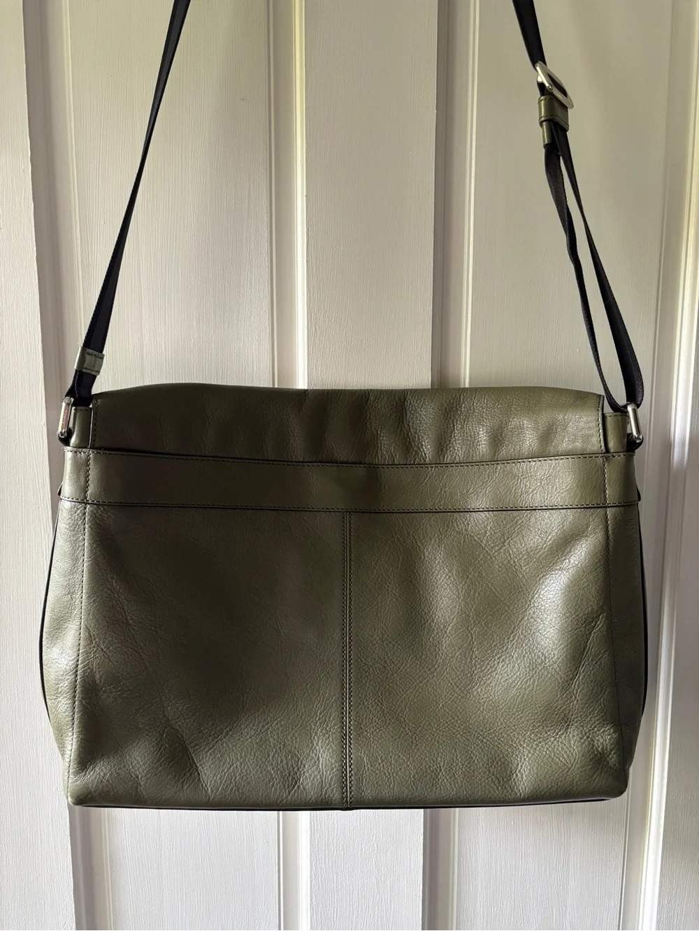 Coach Olive Green Leather Messenger Bag with Navy Strap
